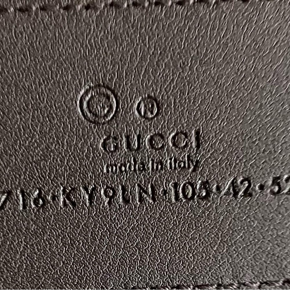 GOOD CONDITION GUCCI STANDARD BUCKLE